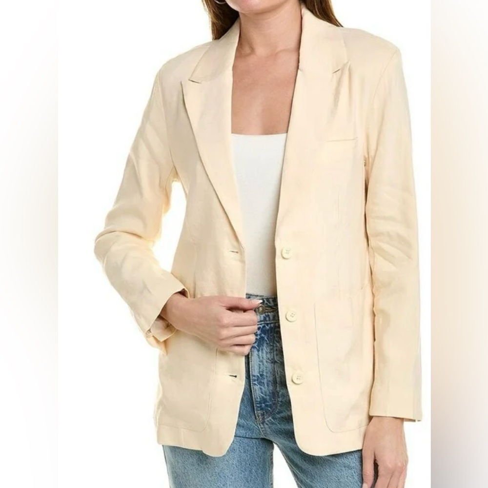 Monrow Oversized Women’s Linen-Blend Blazer
